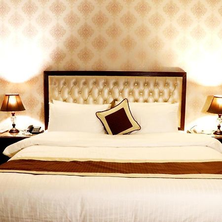 Shalimar Tower Hotel Lahor Kültér fotó