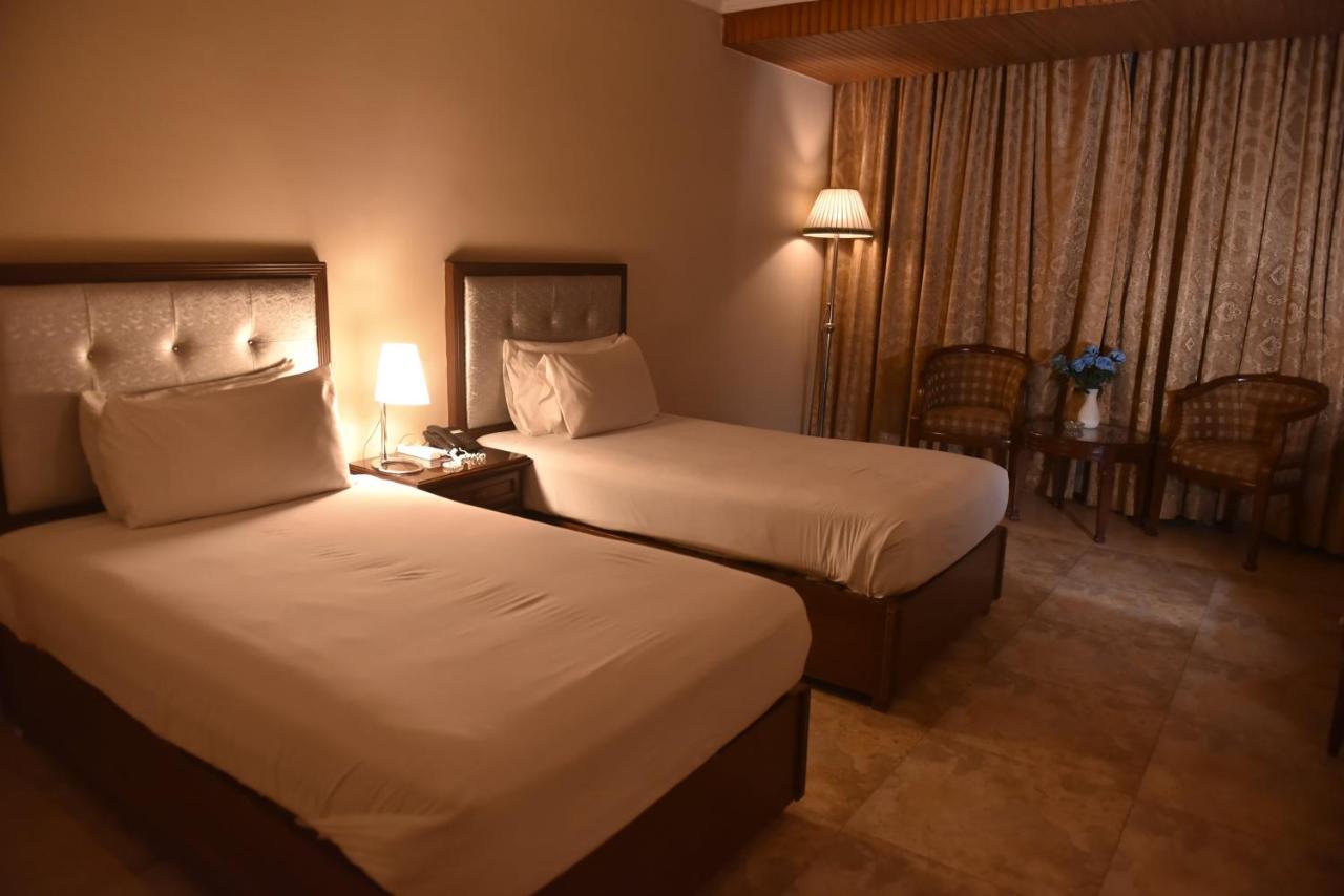Shalimar Tower Hotel Lahor Kültér fotó