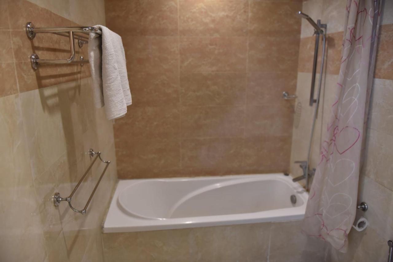 Shalimar Tower Hotel Lahor Kültér fotó