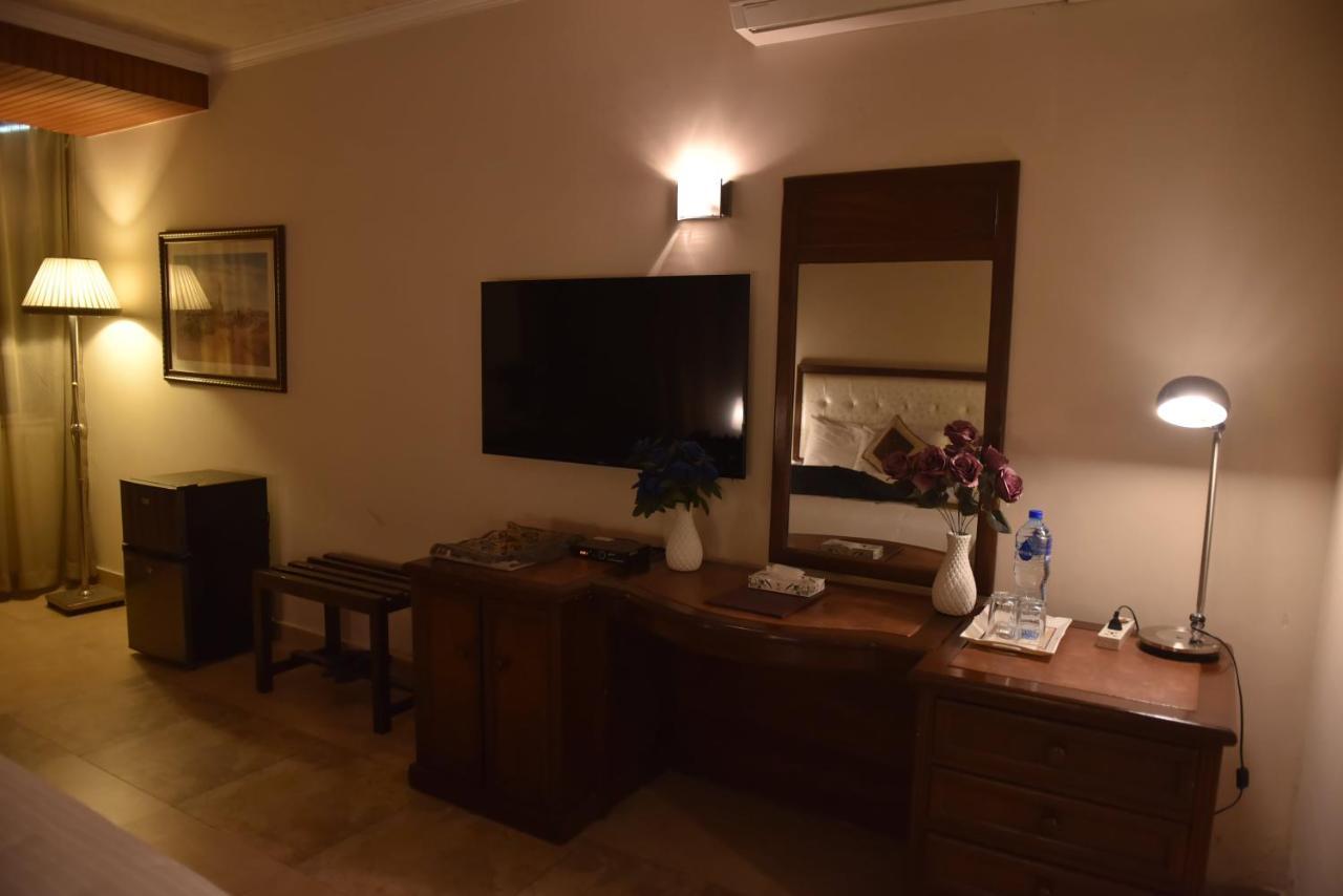 Shalimar Tower Hotel Lahor Kültér fotó