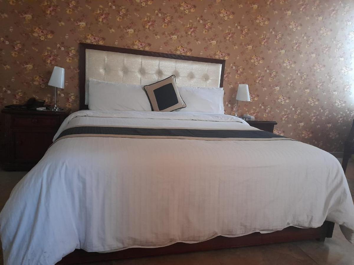 Shalimar Tower Hotel Lahor Kültér fotó